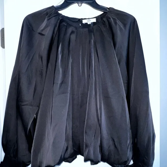 Entro Brand, black, puffy sleeves, - Picture 2 of 6